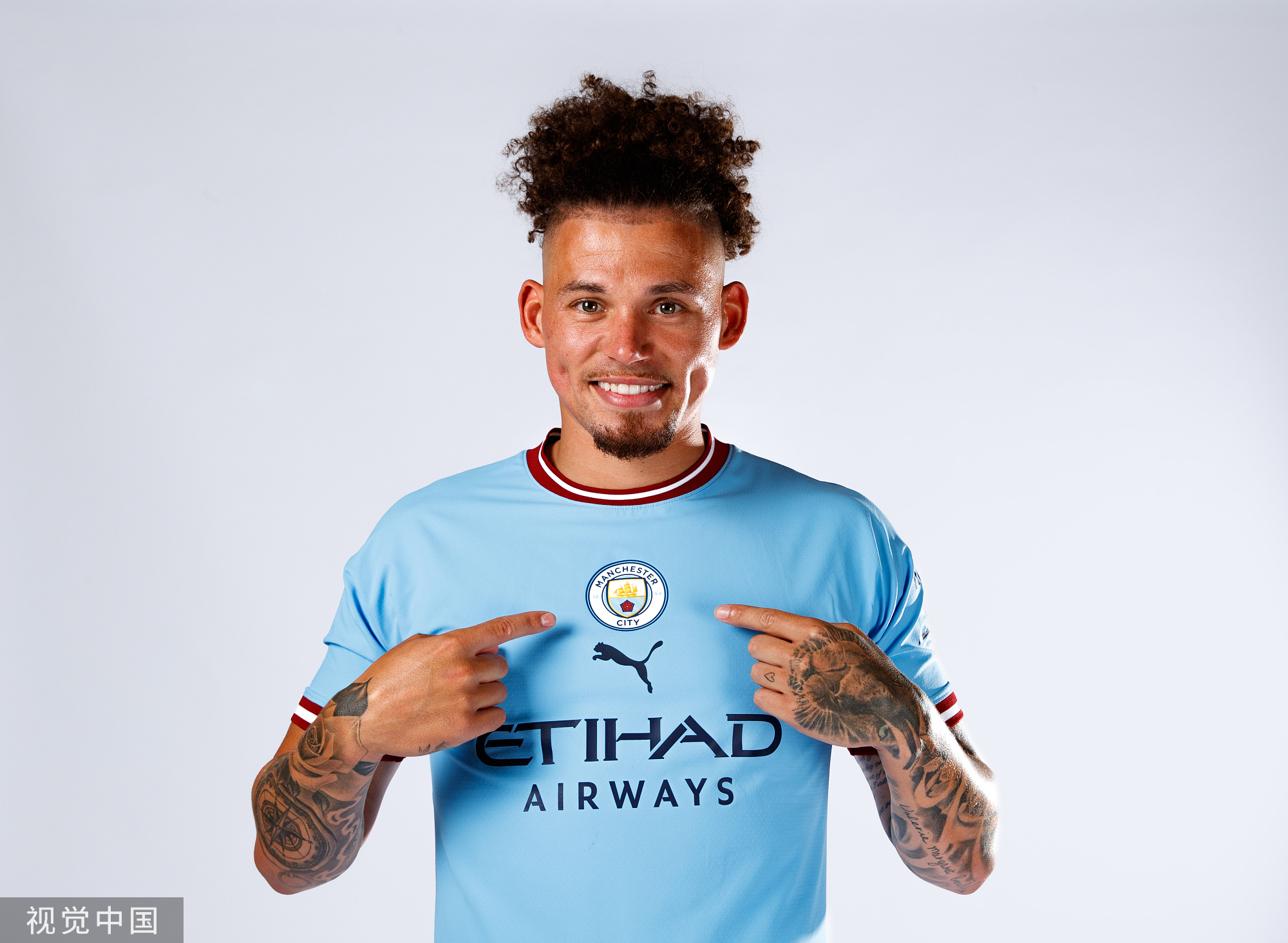 开云网站登入从迈阿密热火清晨战术微调到曼城围绕NBA总决赛官宣签约，西亚卡姆在皇家马德里比赛中伤愈复出的简单介绍